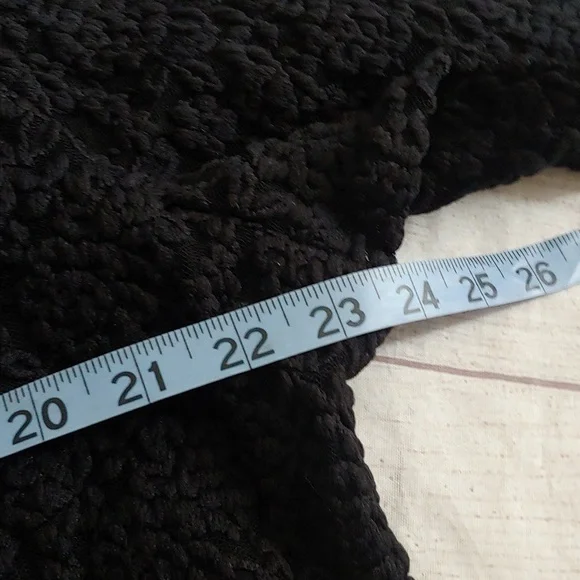 COLDWATER CREEK STRETCH LACE HIGH NECK TOP - Picture 6 of 7